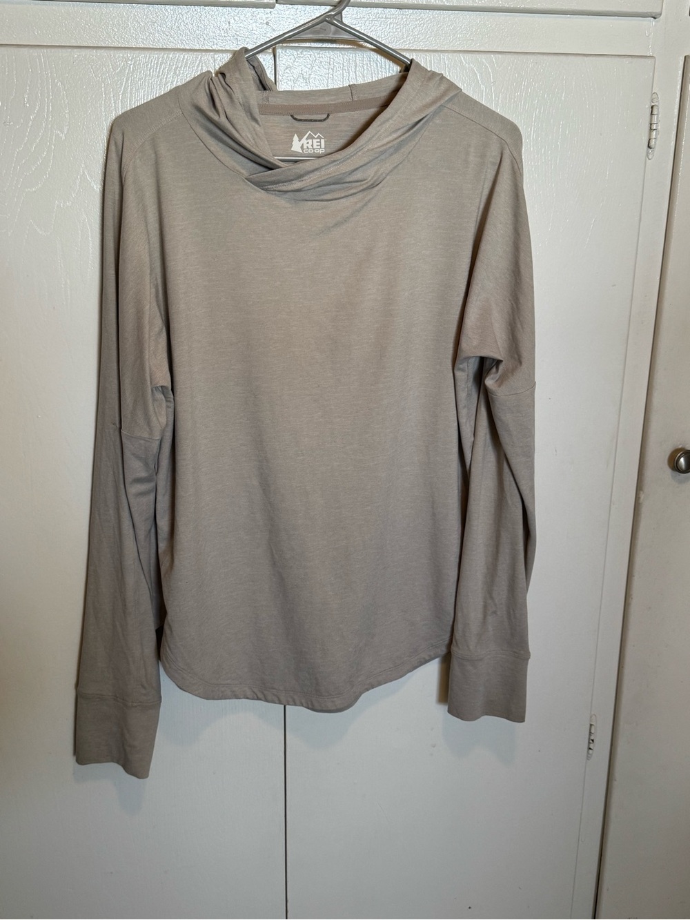 REI Women’s Hooded Long-Sleeve Sun Shirt - Taupe Gray